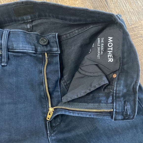 MOTHER THE RASCAL ANKLE SNIPPET IN BLACKBIRD NWOT SZ 27 - Picture 15 of 16